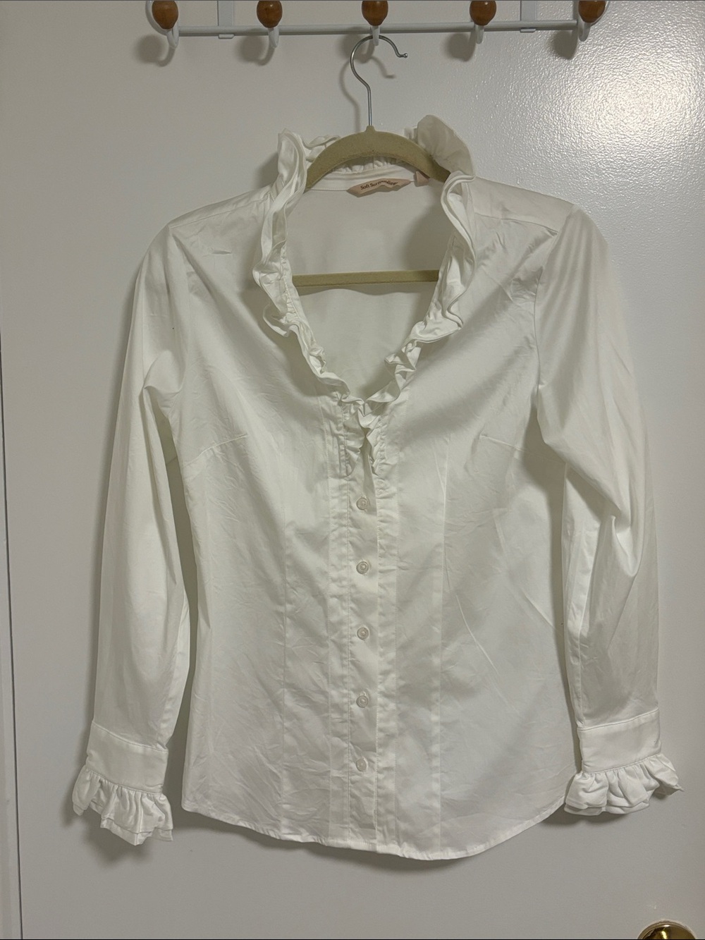 Soft Surroundings White Ruffle Collar Button-Down Blouse NWOT